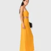 Asymmetrisches Kleid aus Leinenmischung Asymmetrisches Kleid aus Leinenmischung