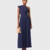 Asymmetrisches Maxikleid mit Falten