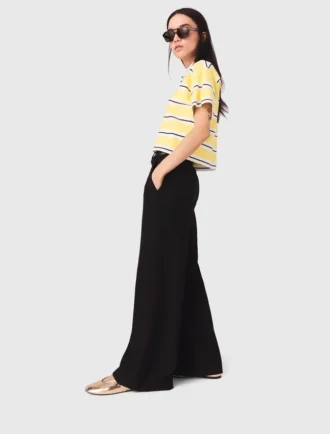 Ausgestellte Hose