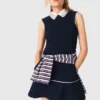 Ausgestelltes Kleid mit Kontrastbesatz