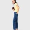 Bootcut-Jeans mit Perlenverzierung Bootcut-Jeans mit Perlenverzierung