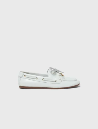 bootsschuhe aus leder 1 330x434 - Bootsschuhe aus Leder