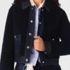 Bouclé- und Jeansjacke