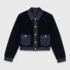 Bouclé- und Jeansjacke
