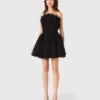Bustierkleid aus Tüll und Organza Bustierkleid aus Tüll und Organza