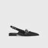 Flache Slingbacks mit Lederriemen Flache Slingbacks mit Lederriemen