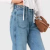 Gerade Jeans mit Ketten Gerade Jeans mit Ketten