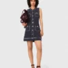 Gerades Kleid aus gestricktem Gewebe