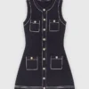 Gerades Kleid aus gestricktem Gewebe