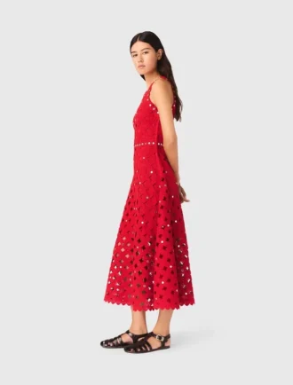 Gespiegeltes Häkelkleid