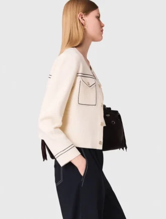 Gesteppte, kurz geschnittene Strickjacke