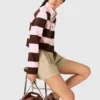 Gestreiftes Polo-Sweatshirt Gestreiftes Polo-Sweatshirt