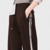 Hose mit geraden Streifen Hose mit geraden Streifen
