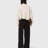 Hose mit weitem Bein Hose mit weitem Bein