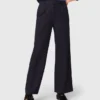 Hose mit weitem Bein Hose mit weitem Bein