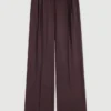 Hose mit weitem Bein Hose mit weitem Bein