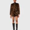 Jacke aus Kunstfell in Leopardenmuster Jacke aus Kunstfell in Leopardenmuster