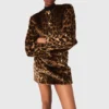 Jacke aus Kunstfell in Leopardenmuster Jacke aus Kunstfell in Leopardenmuster