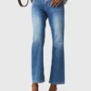 Jeans mit Taschen