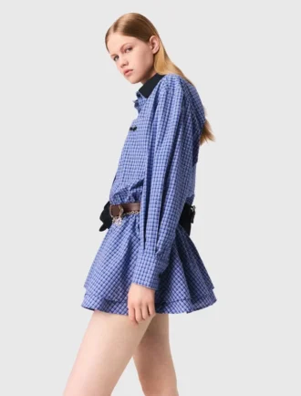 Jumpsuit mit abnehmbarem Kragen Jumpsuit mit abnehmbarem Kragen