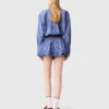 Jumpsuit mit abnehmbarem Kragen Jumpsuit mit abnehmbarem Kragen