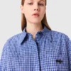 Jumpsuit mit abnehmbarem Kragen Jumpsuit mit abnehmbarem Kragen