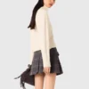 Kaschmirpullover mit hohem Kragen Kaschmirpullover mit hohem Kragen
