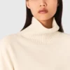 Kaschmirpullover mit hohem Kragen Kaschmirpullover mit hohem Kragen