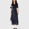 Kleid aus Mischgewebe mit Bandana-Muster Kleid aus Mischgewebe mit Bandana-Muster