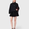 Kurze Jacke mit Samtkragen