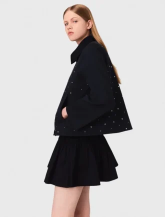 Kurze Jacke mit Samtkragen