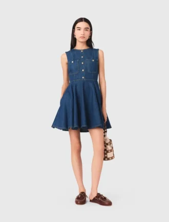 Kurzes, ausgestelltes Jeans-Kleid