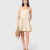 Kurzes, ausgestelltes Kleid mit Muster