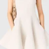 Kurzes, ausgestelltes Tweed-Kleid