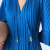 Kurzes Faltenkleid
