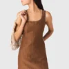 Kurzes Kleid aus Leinenmischung Kurzes Kleid aus Leinenmischung