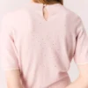 Kurzärmeliger Pullover mit Strasssteinen Kurzärmeliger Pullover mit Strasssteinen