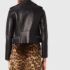 Lederjacke im Biker-Stil