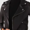 Lederjacke im Biker-Stil