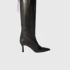 Lederstiefel mit spitzer Zehenpartie Lederstiefel mit spitzer Zehenpartie