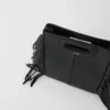 Ledertasche mit Kettenriemen Ledertasche mit Kettenriemen