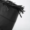 Ledertasche mit Kettenriemen Ledertasche mit Kettenriemen