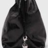 M-Tasche aus geknittertem Leder M-Tasche aus geknittertem Leder