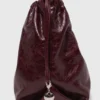 M-Tasche aus geknittertem Leder M-Tasche aus geknittertem Leder