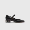 Mary Janes mit Absatz und Strasssteinen Mary Janes mit Absatz und Strasssteinen