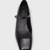 Mary Janes mit Absatz und Strasssteinen Mary Janes mit Absatz und Strasssteinen