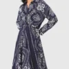 Maxi-Kleid mit Bandana-Print Maxi-Kleid mit Bandana-Print