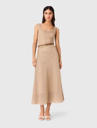 Maxikleid aus Strickstoff mit Strasssteinen