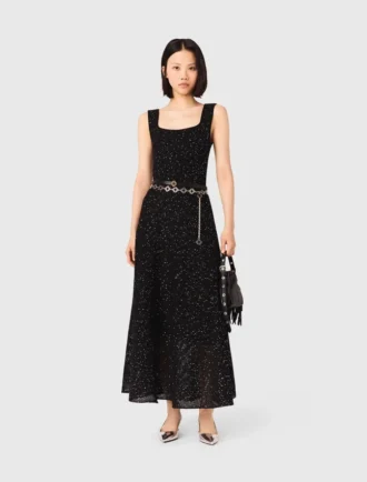 Maxikleid aus Strickstoff mit Strasssteinen