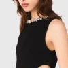 Maxikleid mit Juwelenkragen Maxikleid mit Juwelenkragen